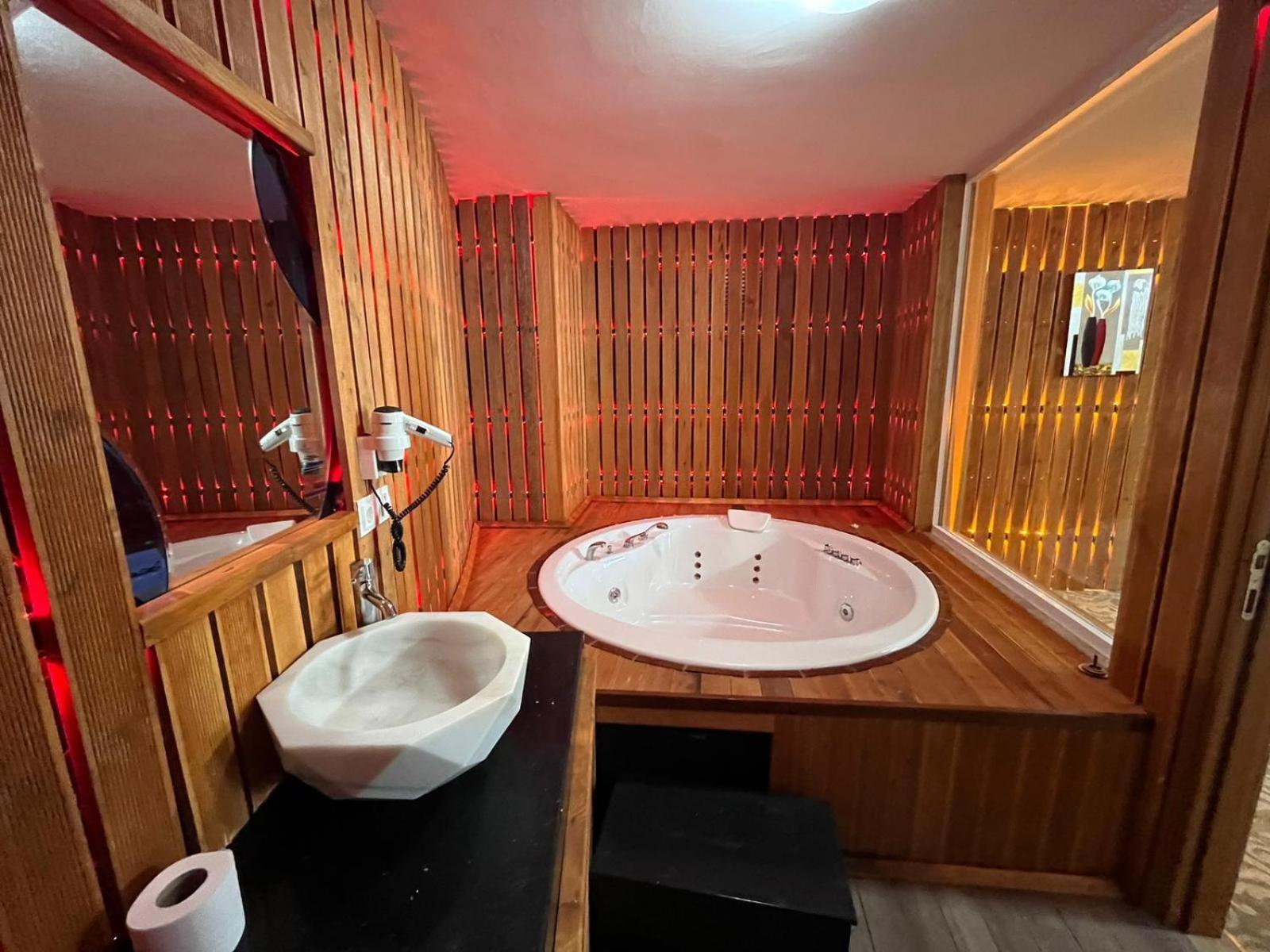 Demosan Hotel Karaman ภายนอก รูปภาพ