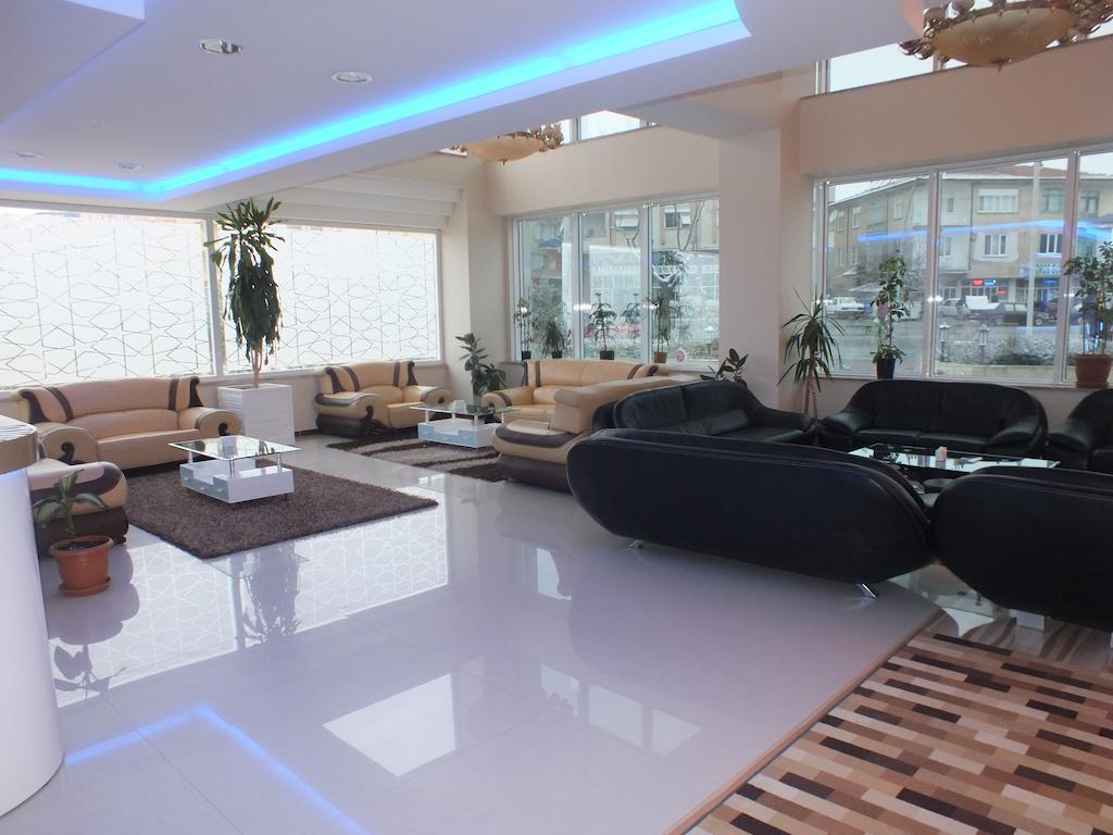 Demosan Hotel Karaman ภายนอก รูปภาพ